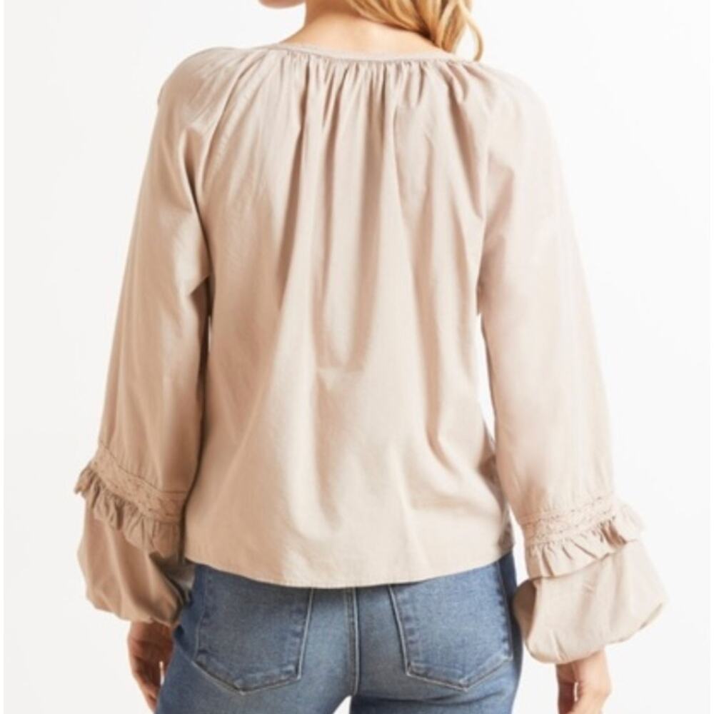 Evereve Elli Poplin Top Sandstone Beige Size Woman’s Small Balloon Sleeve - Picture 2 of 7